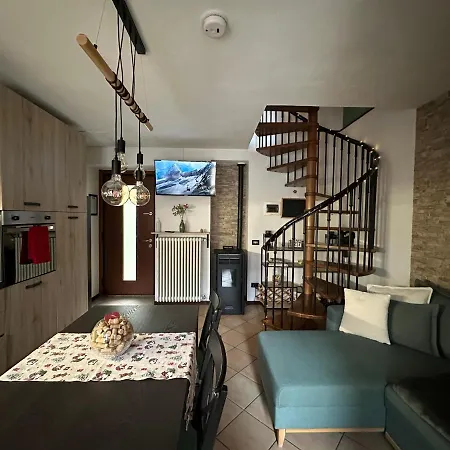 La Casa Del Mastro - بيت للعطل